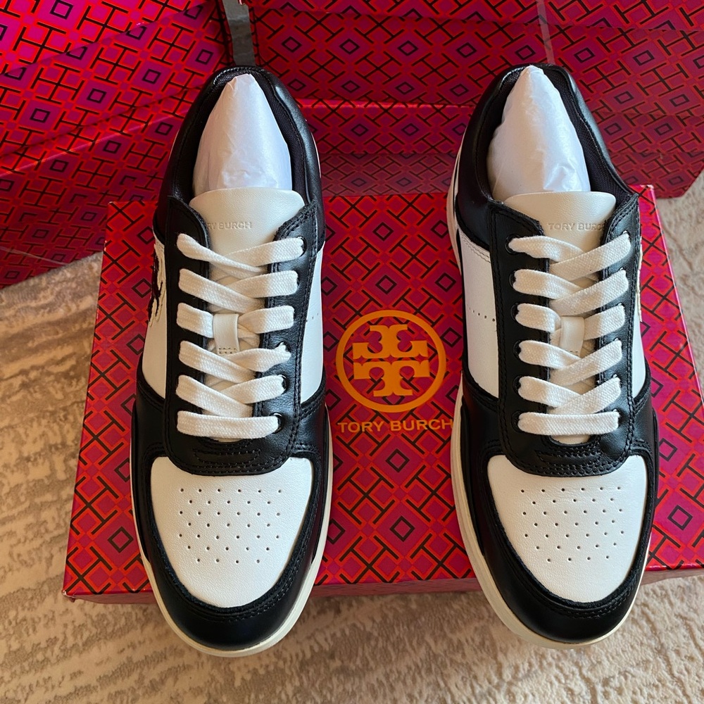Tory Burch Women's Clover Court Sneakers - Picture 5 of 10